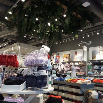 aerie - Inside - Women's Clothing Near Me - Las Vegas, Nevada