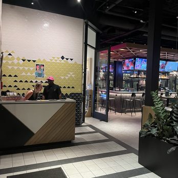 Electric Pickle - Lobby - New American Near Me - Tempe, Arizona