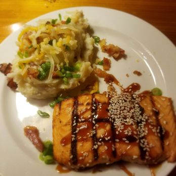 Cattlemens - Salmon - Steakhouses Near Me - Selma, California