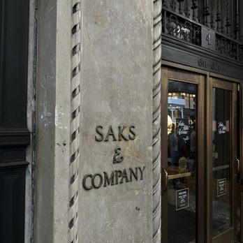 Saks Fifth Avenue - Outside - Shoe Stores Near Me - New York, New York Saks Fifth Avenue - Outside - Shoe Stores Near Me - New York, New York