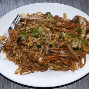 Nozomi - Chicken yakisoba - Sushi Bars Near Me - La Jolla, California Nozomi - Chicken yakisoba - Sushi Bars Near Me - La Jolla, California