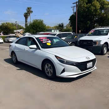 The Car Store - 2021 Hyundai Elantra SE - Car Dealers Near Me - Santa Ana, California The Car Store - 2021 Hyundai Elantra SE - Car Dealers Near Me - Santa Ana, California