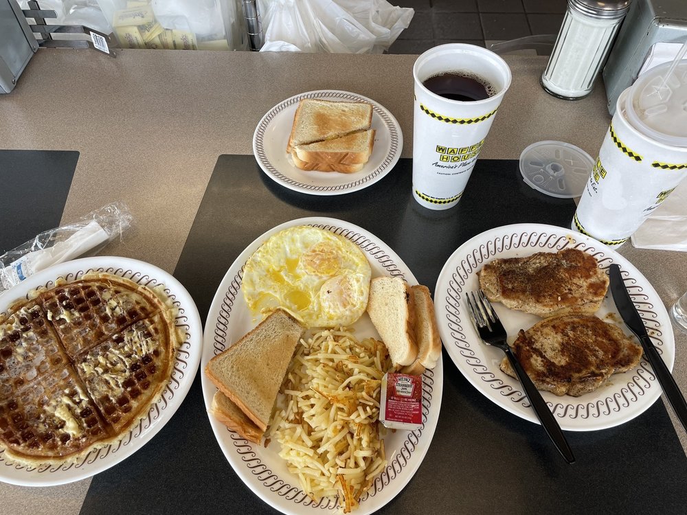 WAFFLE HOUSE Updated July 2024 15 Photos 1010 Hwy 28 Bypass
