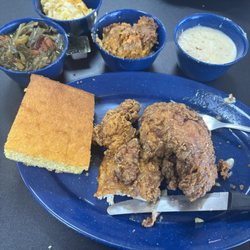 Wootermae's - Fried chicken & gravy, cornbread, collard greens, sweet potato casserole, and hash brown casserole.