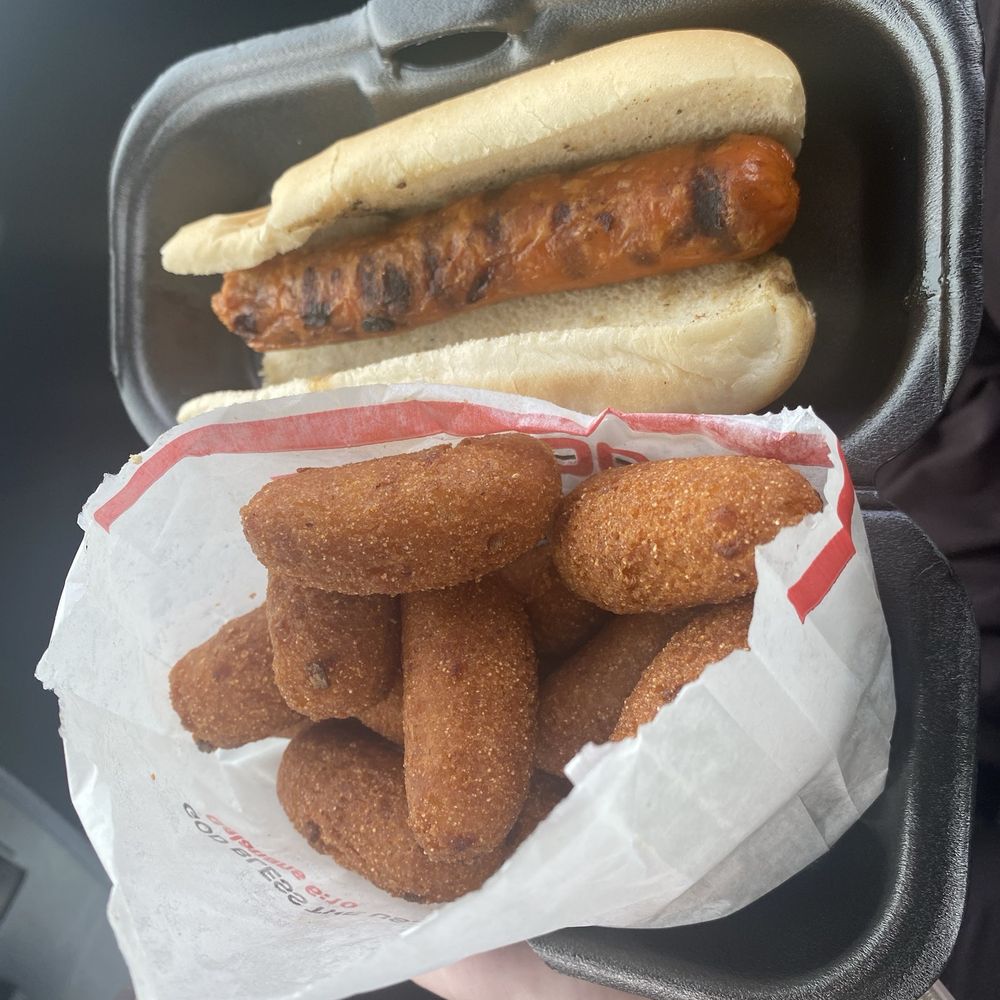 His hippies and plain hot dog. We're super hot and so good!