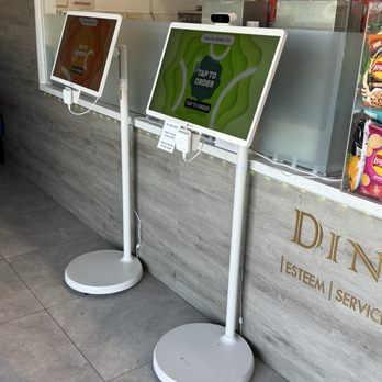 Ding Tea Rialto - Bubble Tea Near Me - Rialto, California