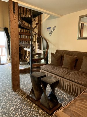 The Mammoth Creek Inn by null