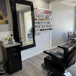 Eyebrow Threading