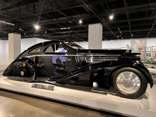 Petersen Automotive Museum by null