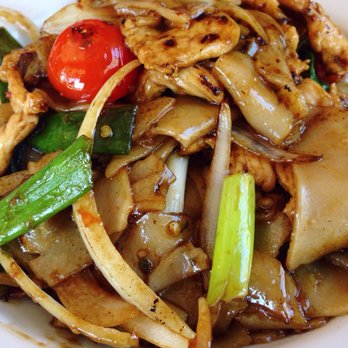 Thai Express - Drunken noodles - Thai Near Me - Gaithersburg, Maryland