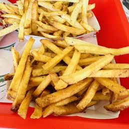 Fries, crispy on the bottom