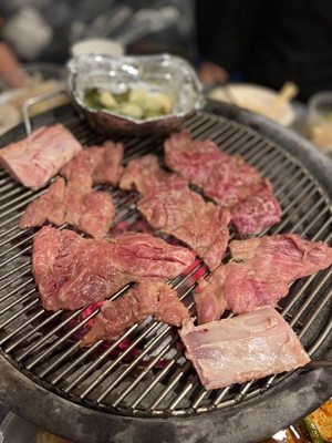 Yuk Jun Gui - Galbi, Fresh live eel, Makchang by null