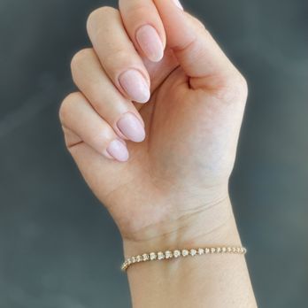Soak Nails - Nail Salons Near Me - Encino, California Soak Nails - Nail Salons Near Me - Encino, California