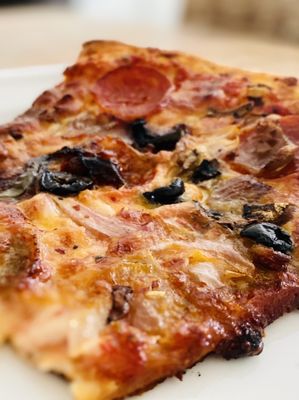 Due Amici Pizza & Pasta Bar by null