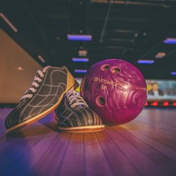 Surge Entertainment by Drew Brees - Bowling lanes!
