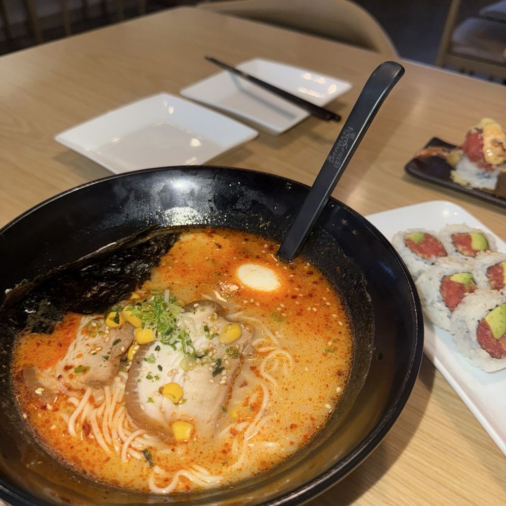 Bengee Sushi - Spicy Tonkotsu Ramen - Japanese Near Me - Jurupa Valley, California