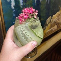 Territory Lounge - L&L & C G & T