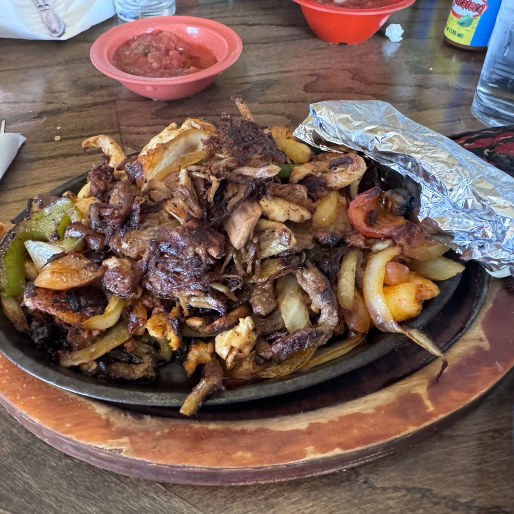 El Rodeo - Mexican Near Me - South Portland, Maine El Rodeo - Mexican Near Me - South Portland, Maine