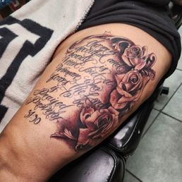 One of many pieces done by Kiki One of many pieces done by Kiki