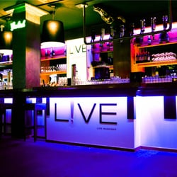 Live Piano Bar