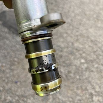 Bears Mobile Repair - Dirty VVT solenoid - Auto Repair Near Me Bears Mobile Repair - Dirty VVT solenoid - Auto Repair Near Me