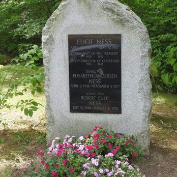 Lake View Cemetery - Eliot ness - Funeral Services & Cemeteries Near Me - Cleveland, Ohio Lake View Cemetery - Eliot ness - Funeral Services & Cemeteries Near Me - Cleveland, Ohio