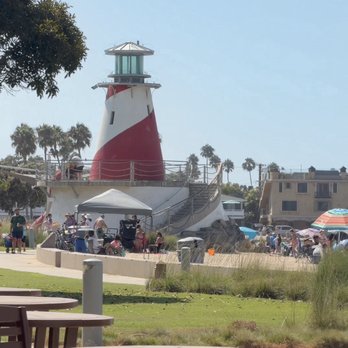 Lighthouse - Lighthouse View - Breakfast & Brunch Near Me - Newport Beach, California