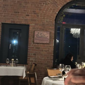 OHK Bar & Restaurant - gorgeous brick interior - American Near Me - Huntington, New York OHK Bar & Restaurant - gorgeous brick interior - American Near Me - Huntington, New York