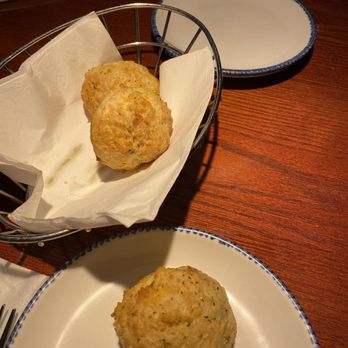 Red Lobster - Tinier than I've seen, but always good- cheesy garlic biscuits - Seafood Near Me - Bakersfield, California