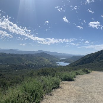 Del Dios Highlands County Preserve - Hiking Near Me - Escondido, California