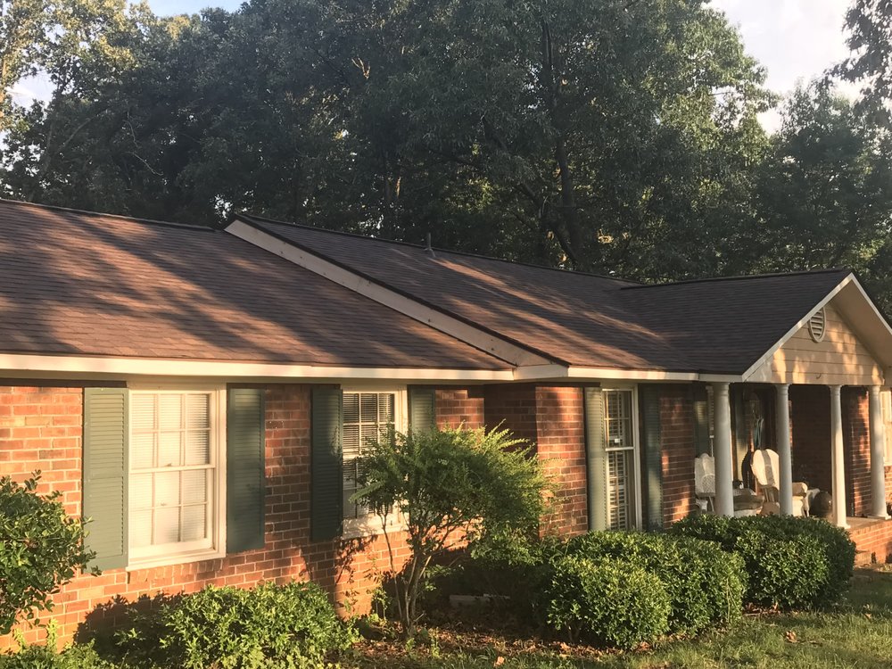 Slide of Southern Elite Roofing