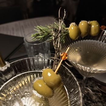 Wolf by Vanderpump at Caesars Republic Scottsdale - Cocktail Bars Near Me - Scottsdale, Arizona Wolf by Vanderpump at Caesars Republic Scottsdale - Cocktail Bars Near Me - Scottsdale, Arizona
