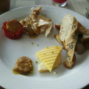Café del Lago - Buffets Near Me - Cancún, ROO