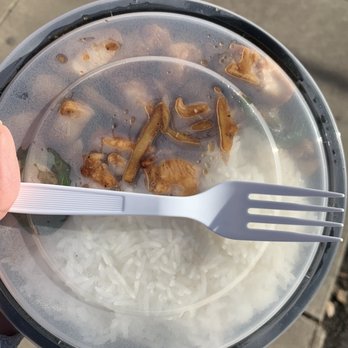 Nikki’s Create-A-Bowl - Cute to go packaging and freshly made to order so it's piping hot! You can see the steam! - Food Trucks Near Me Nikki’s Create-A-Bowl - Cute to go packaging and freshly made to order so it's piping hot! You can see the steam! - Food Trucks Near Me