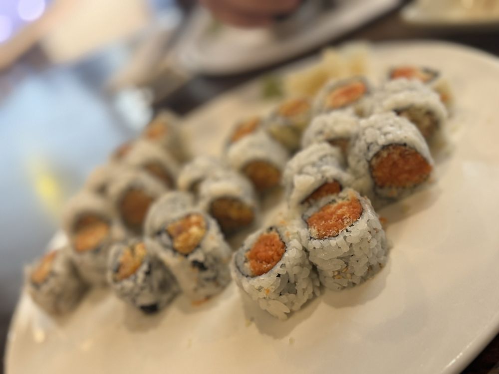 Mizu Sushi Bar & Japanese Grill