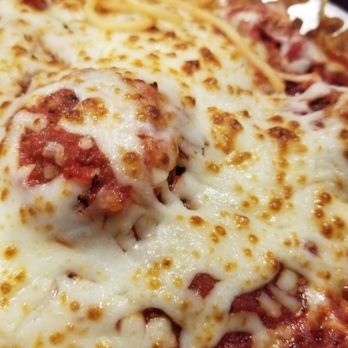 Constantino's - Spaghetti and Meatballs - Pizza Near Me - Somerset, Texas