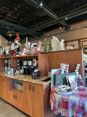 Rao's Bakery & Coffee Cafe by null