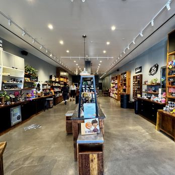 Lush Cosmetics - Cosmetics & Beauty Supply Near Me - Jacksonville, Florida Lush Cosmetics - Cosmetics & Beauty Supply Near Me - Jacksonville, Florida
