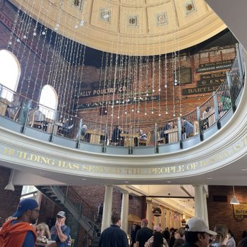 Faneuil Hall Marketplace - Inside the hall looking for a place to eat - Shopping Centers Near Me - Boston, Massachusetts Faneuil Hall Marketplace - Inside the hall looking for a place to eat - Shopping Centers Near Me - Boston, Massachusetts