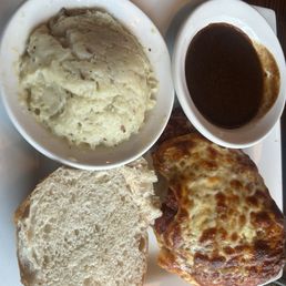 Chicken parm sandwich with mashed potatoes Chicken parm sandwich with mashed potatoes