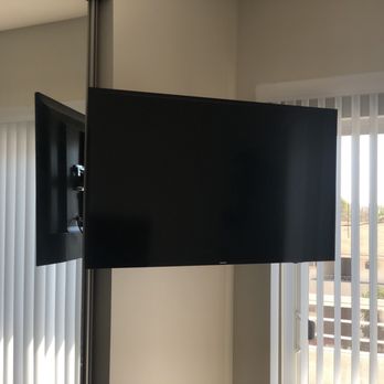 Pro TV Wall Mount Installation - TV Mounting Near Me - Hollywood, California