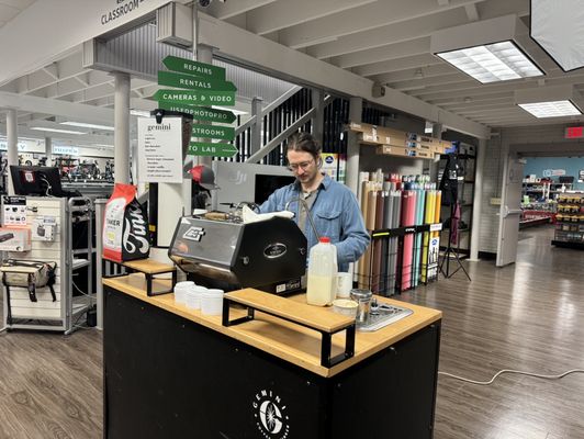 Tinker Coffee on Market by null