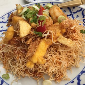 King and I - Mee grob - Thai Near Me - Nyack, New York