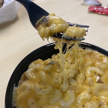Hot Chickz - Cheeeeeese pullllll! - Chicken Wings Near Me - La Puente, California
