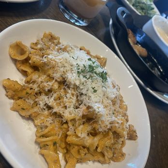 Roca & Martillo - Tuscan Campanella Alla Bolognese - Desserts Near Me - San Antonio, Texas