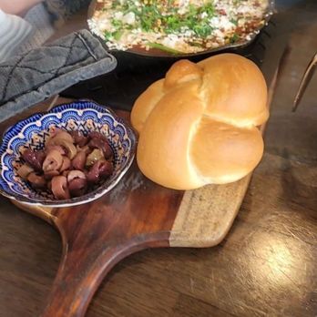 Café Alma - Breakfast & Brunch Near Me - Cincinnati, Ohio Café Alma - Breakfast & Brunch Near Me - Cincinnati, Ohio