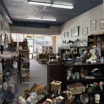 Saddles & Treasures - Horse Equipment Shops Near Me - Gilroy, California Saddles & Treasures - Horse Equipment Shops Near Me - Gilroy, California
