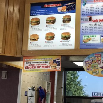 Braum's - menus and prices on the wall - Ice Cream & Frozen Yogurt Near Me - Joplin, Missouri