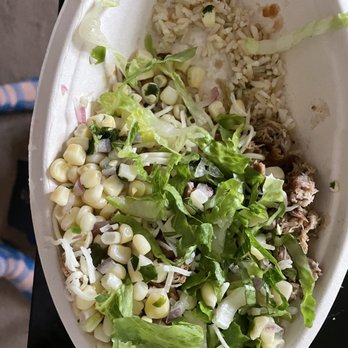 Chipotle Mexican Grill - The picture speaks for itself. And yes this is not a drill this picture is 100% real and how my food was delivered - Fast Food Near Me - Frederick, Maryland