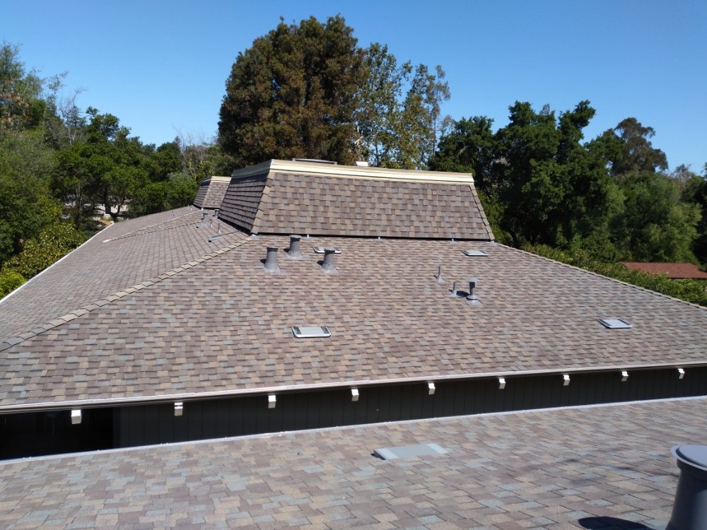 Slide of GT Roofing Services